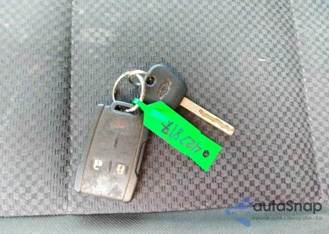 2017 Chevrolet Silverado 1500 1Lt from USA, damaged, VIN 3GCUKREH9HG359143